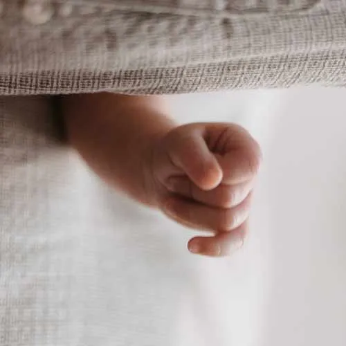 Online lohusa danışmanlığı - Doğum sonrası annelik desteği ve rehberlik